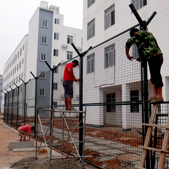 監獄外部防護網圖片2 監獄外部防護網圖片2