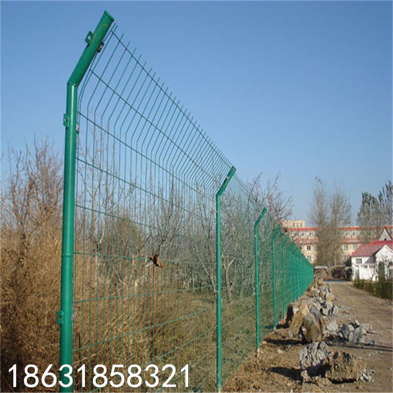 南水北調防護隔離網 飲水工程隔離網價格優惠 支持定做圖片1 南水北調防護隔離網 飲水工程隔離網價格優惠 支持定做圖片1