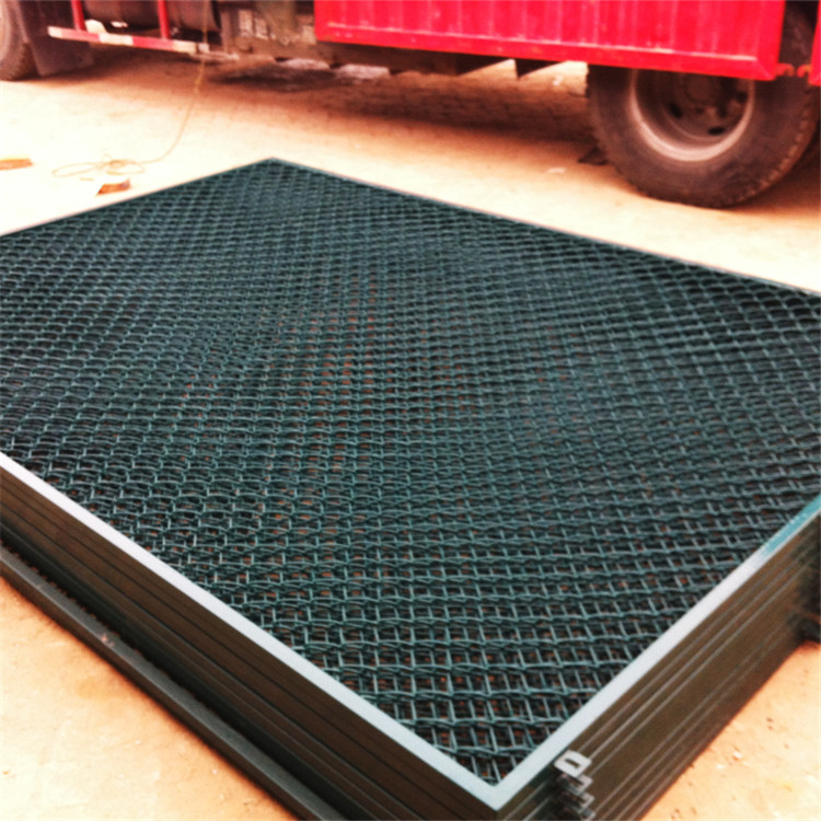 浸塑籃球場圍網圖片2 浸塑籃球場圍網圖片2