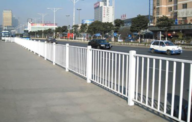 市政鋅鋼護欄圖片3 市政鋅鋼護欄圖片3