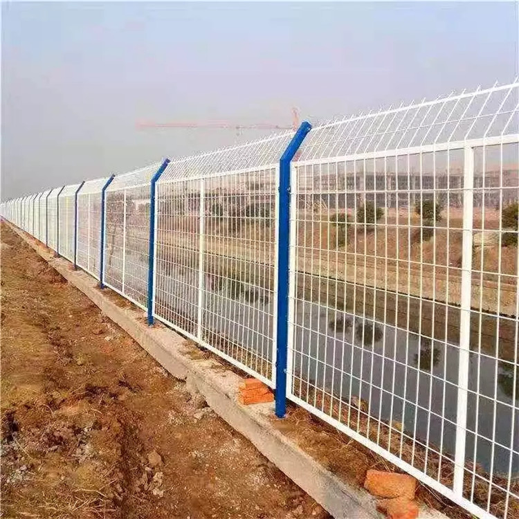 池塘安全隔離網圖片1 池塘安全隔離網圖片1