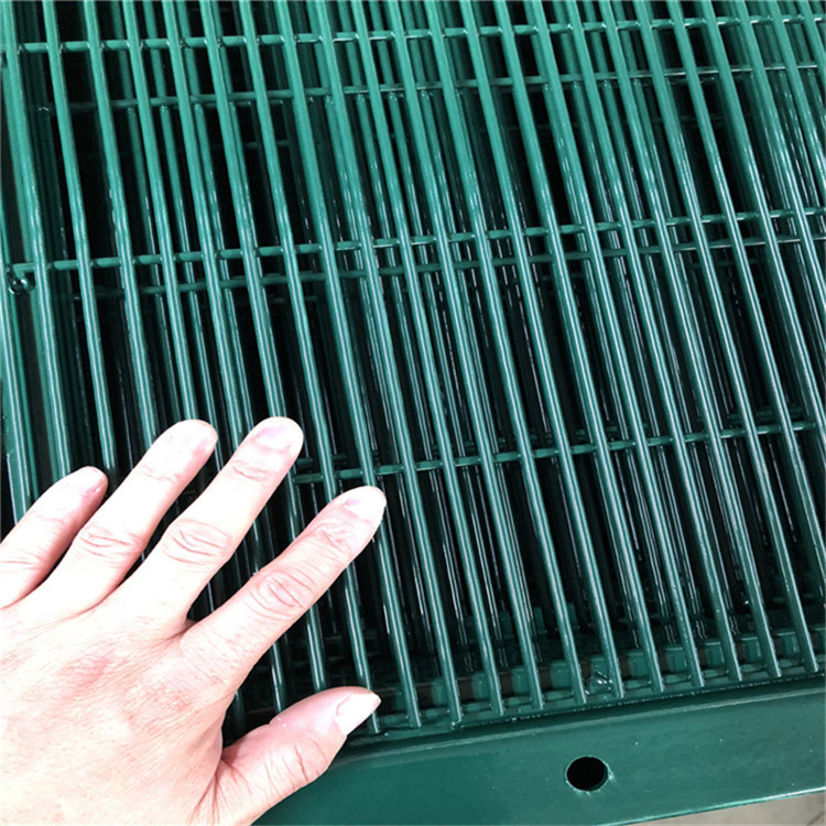 密紋網鋼網墻圖片2 密紋網鋼網墻圖片2