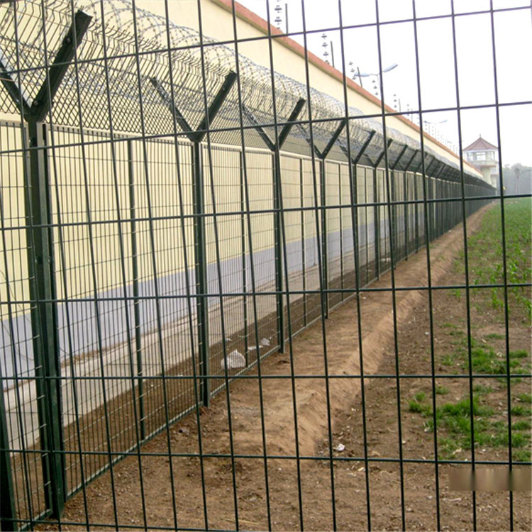 Y型立柱護欄網圖片3 Y型立柱護欄網圖片3