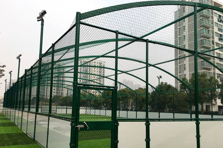 籠式足球場圍網圖片2 籠式足球場圍網圖片2