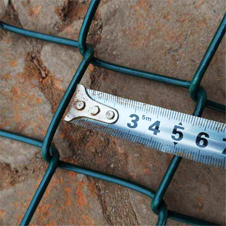 籠式足球場圍網圖片4 籠式足球場圍網圖片4