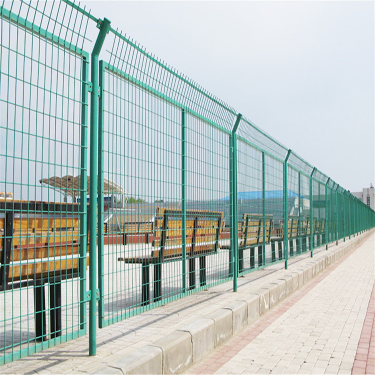 園區(qū)隔離網(wǎng)圖片4 園區(qū)隔離網(wǎng)圖片4