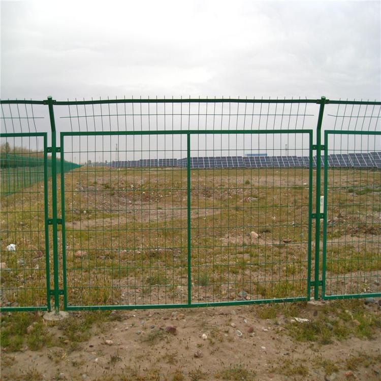 光伏電站圍網圖片2 光伏電站圍網圖片2