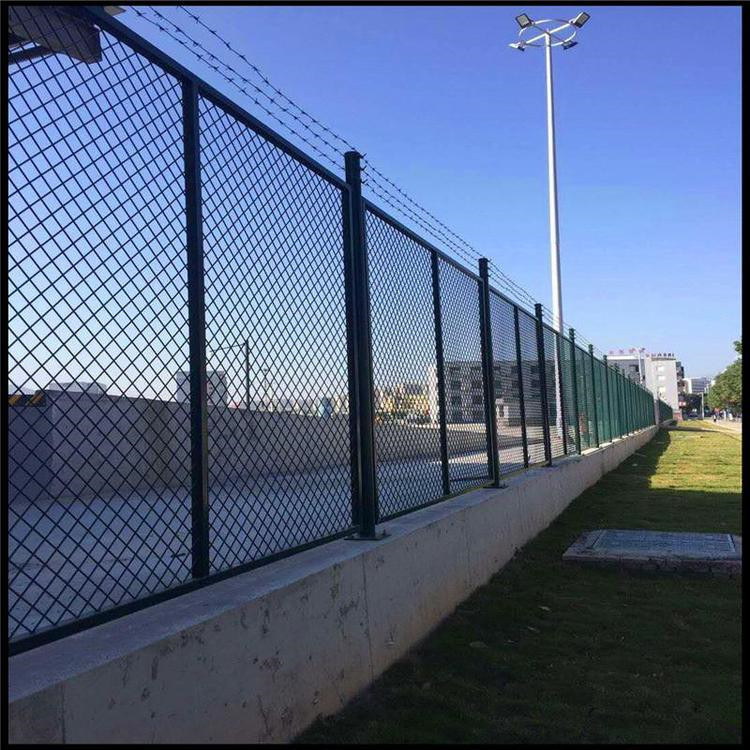 保稅區巡邏道圍網圖片2 保稅區巡邏道圍網圖片2